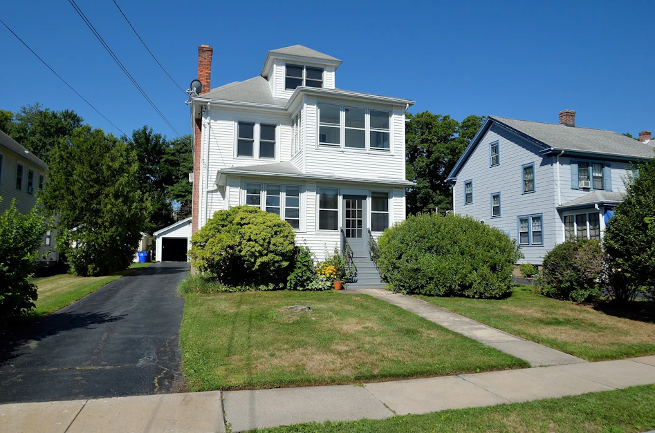 29 Argyle Avenue, West Hartford, CT 06107, Presented by Berkshire